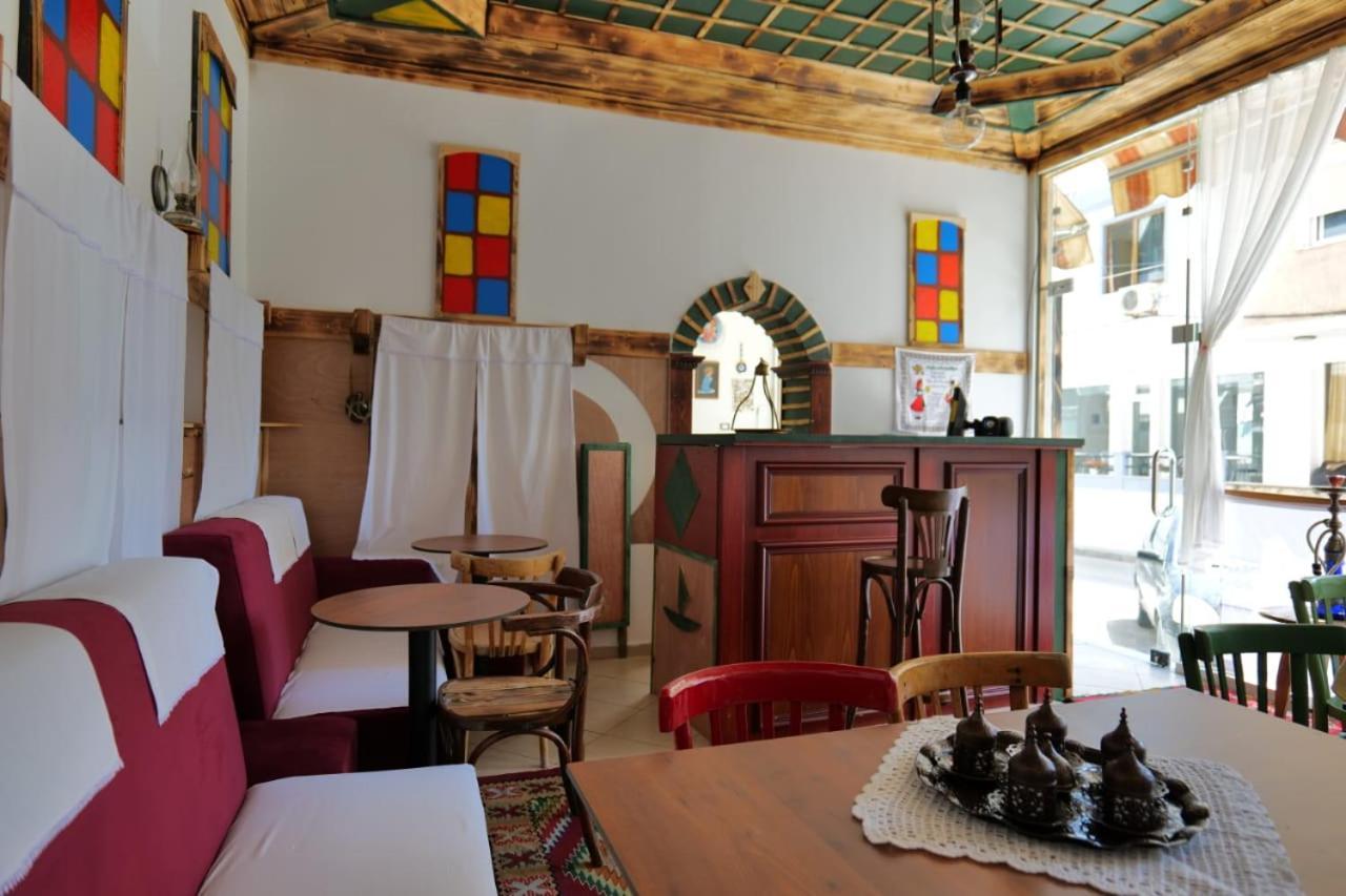 Hotel Veli Saranda Extérieur photo