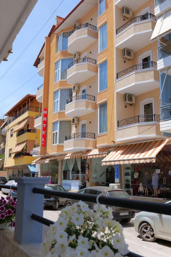 Hotel Veli Saranda Extérieur photo